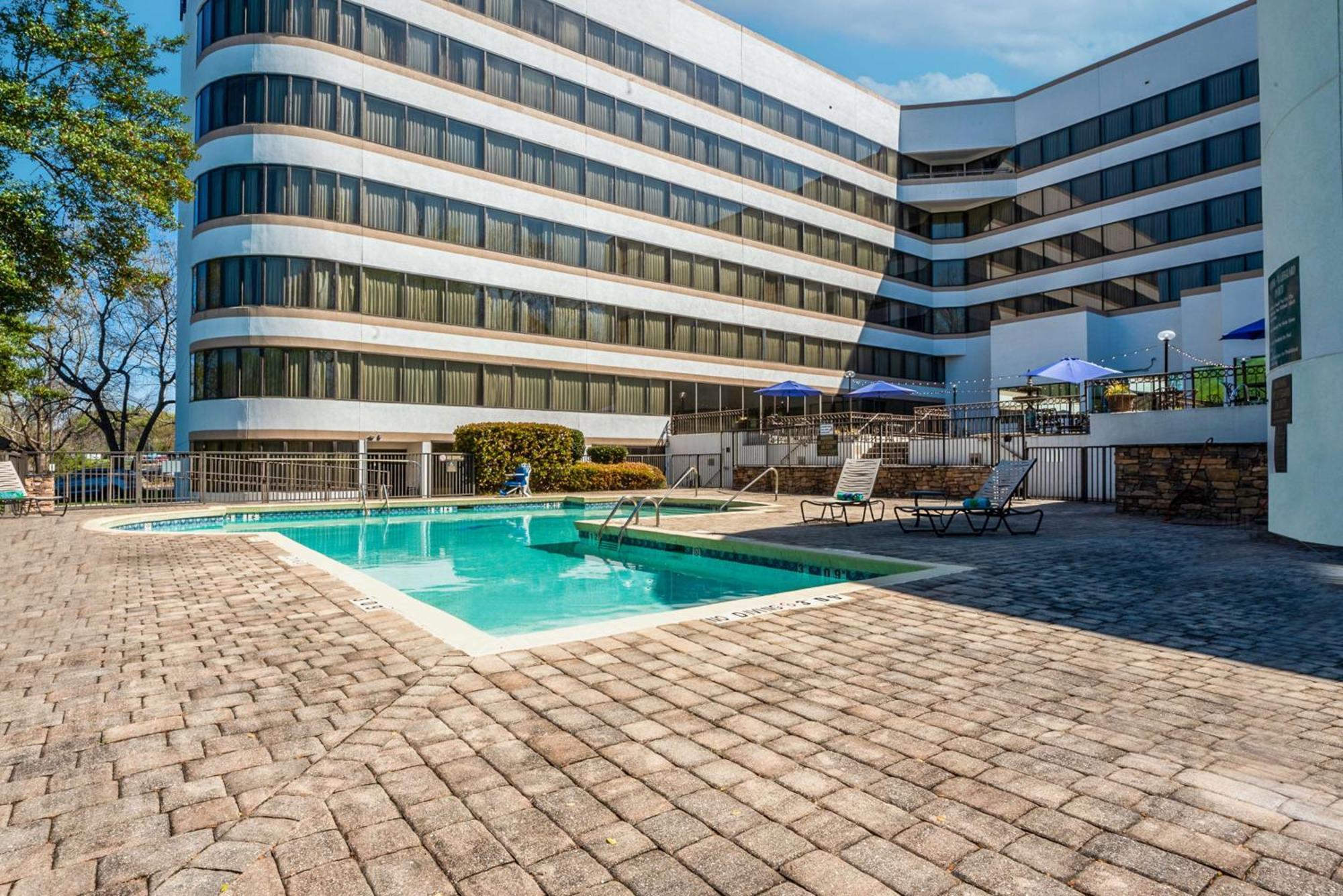 Doubletree By Hilton South Charlotte Tyvola Hotel Buitenkant foto