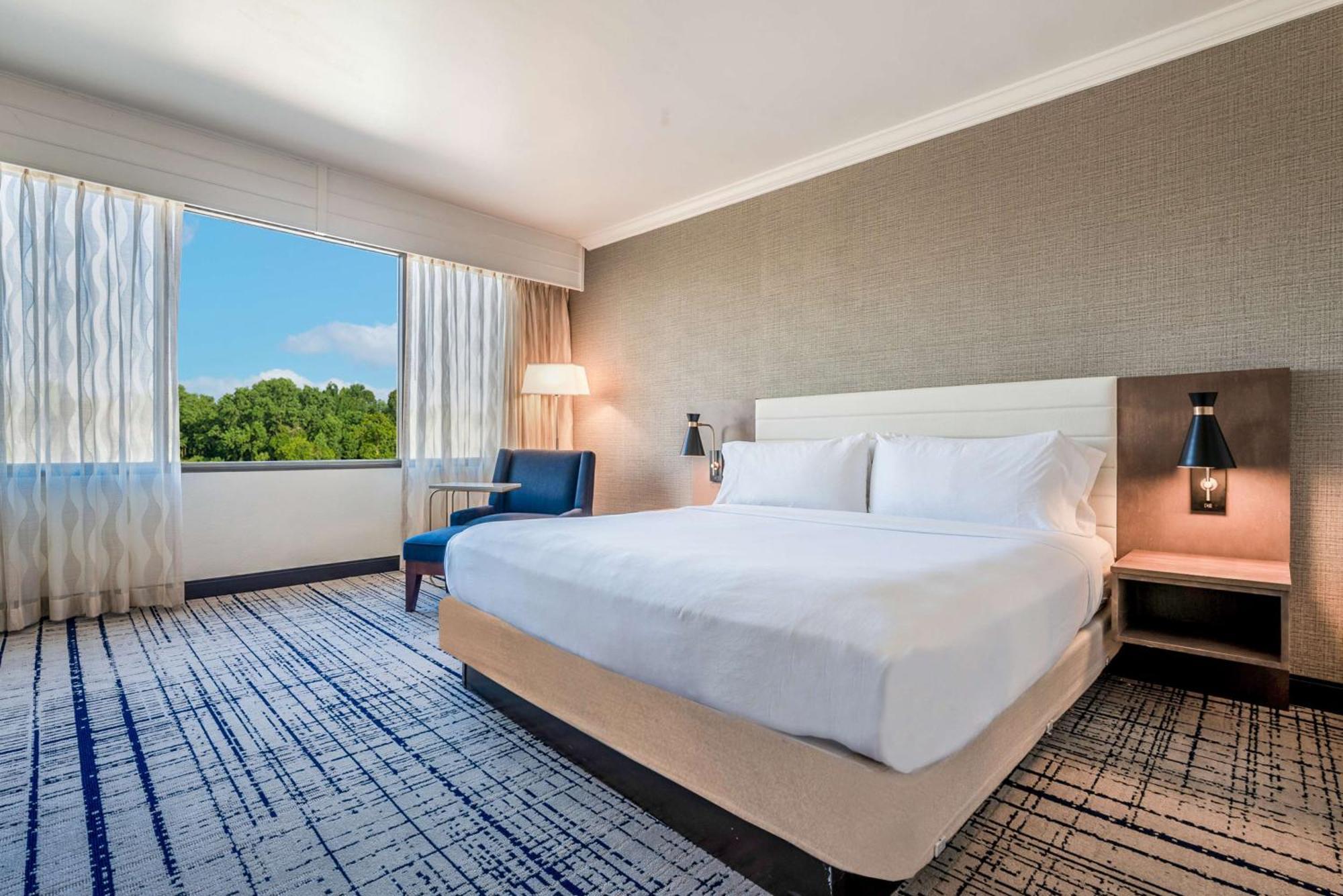 Doubletree By Hilton South Charlotte Tyvola Hotel Buitenkant foto